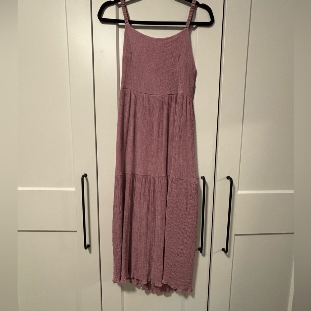 Chic Mauve Midi Dress